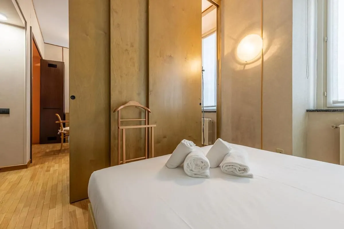 Duomo Suite - B Home Milan Apartment