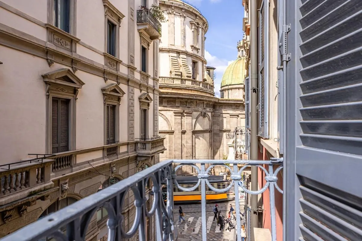 Duomo Suite - B Home Milan 0*,  Italy
